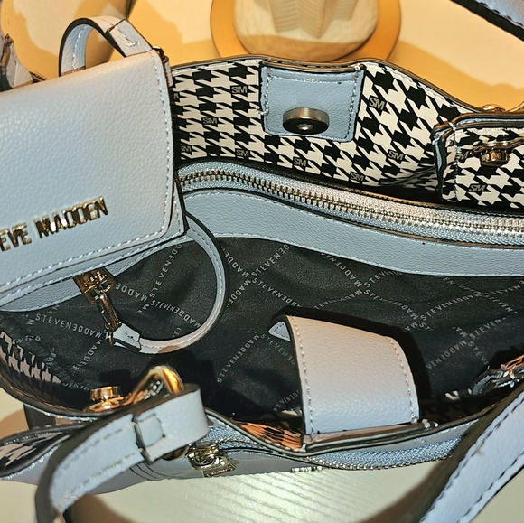 Steve Madden-Light Blue Leather Bag With Change Wallet - Picture 4 of 7